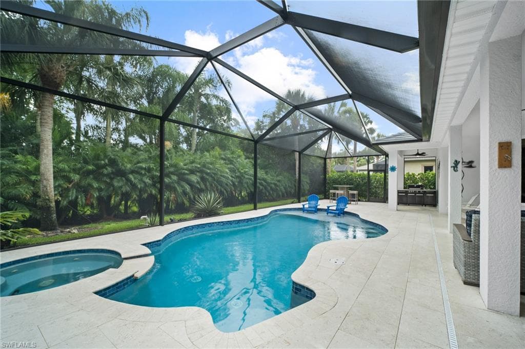 9042 Bronco Ct, Naples, photo 3