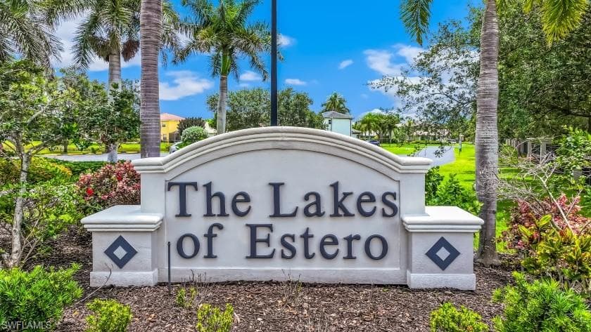 9928 Springlake Cir, Estero, photo 3