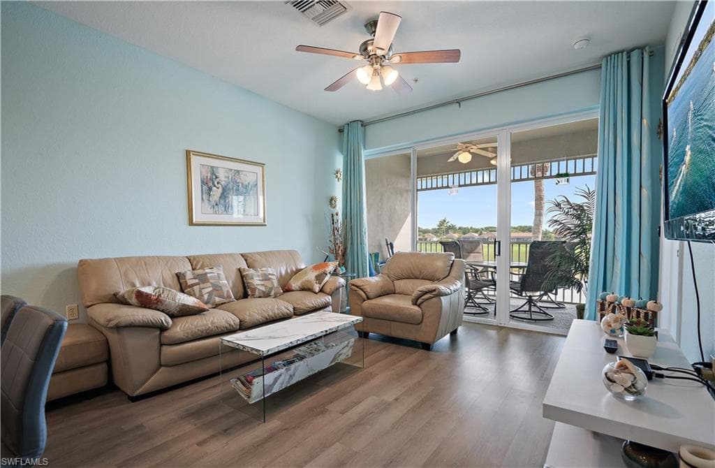 7925 Mahogany Run Ln #923, Naples