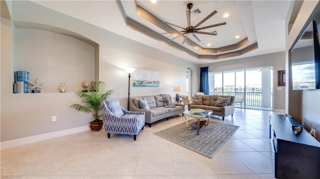 10230 Glastonbury Cir #202, Fort Myers, photo 3