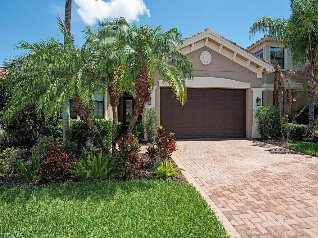 13834 Callisto Ave, Naples