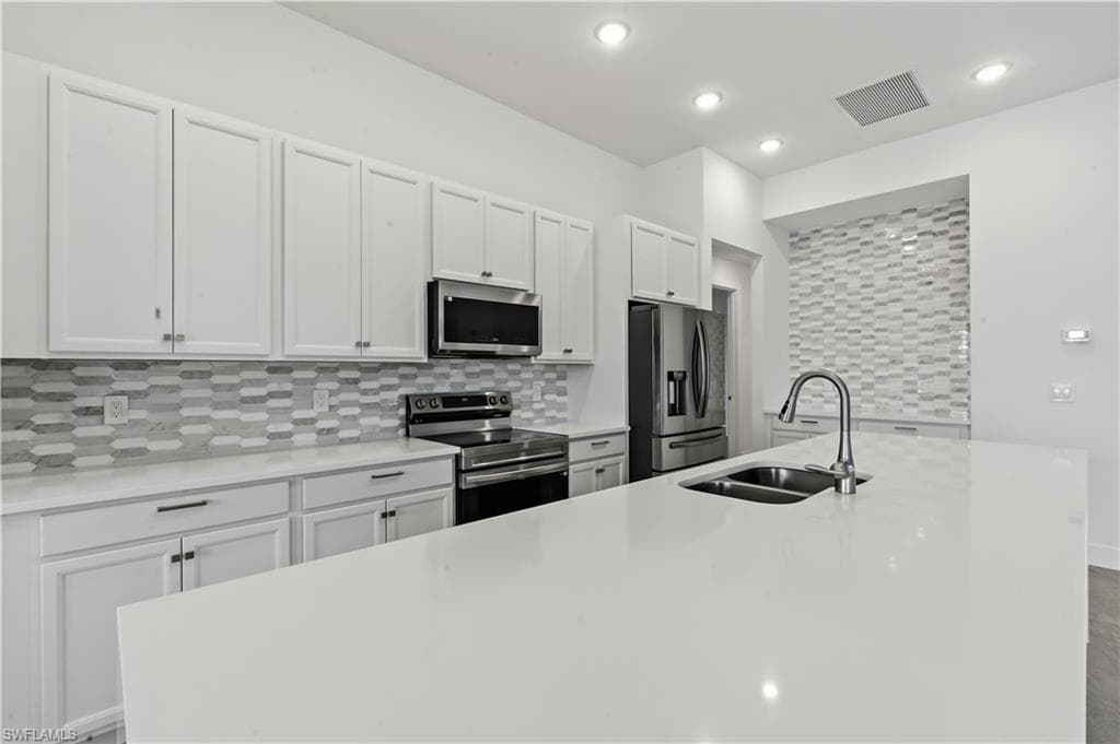 1241 33rd Ave, Cape Coral, photo 3