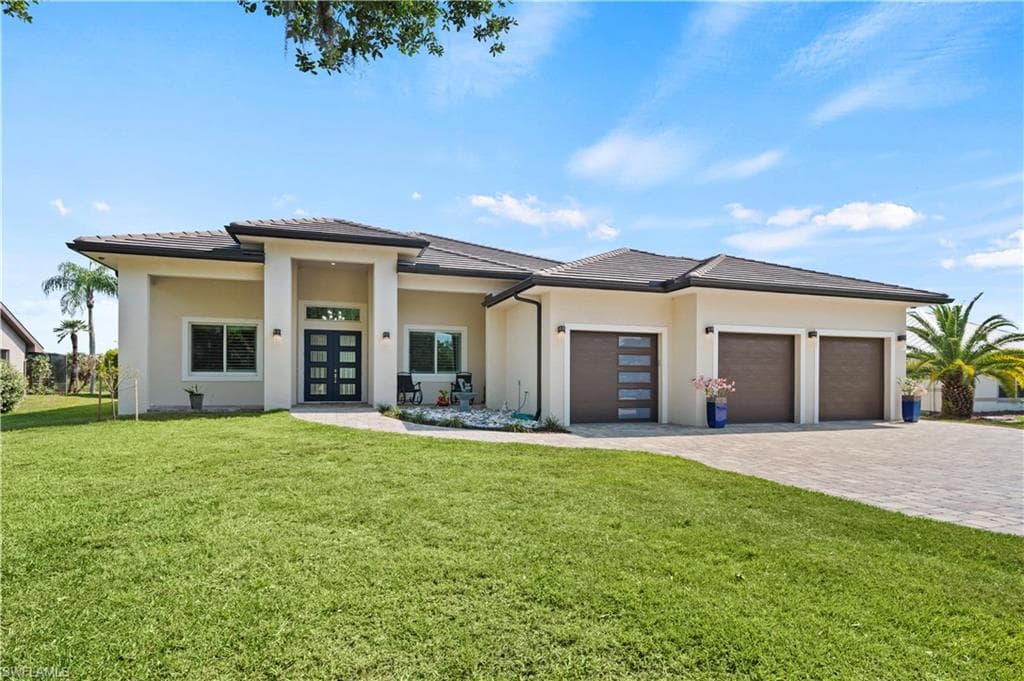 1311 Riverbend Dr, Labelle