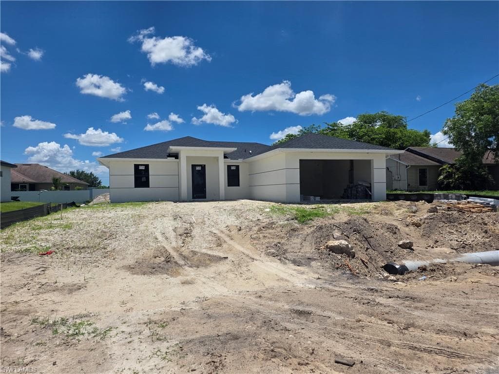 2615 26th Ter, Cape Coral