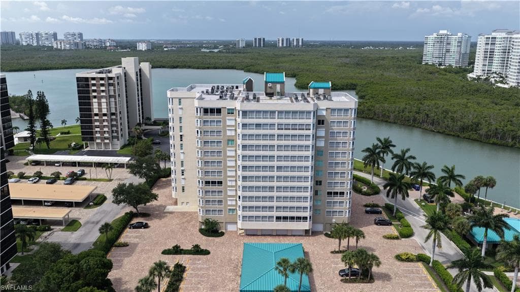 21 Bluebill Ave #303, Naples, photo 3