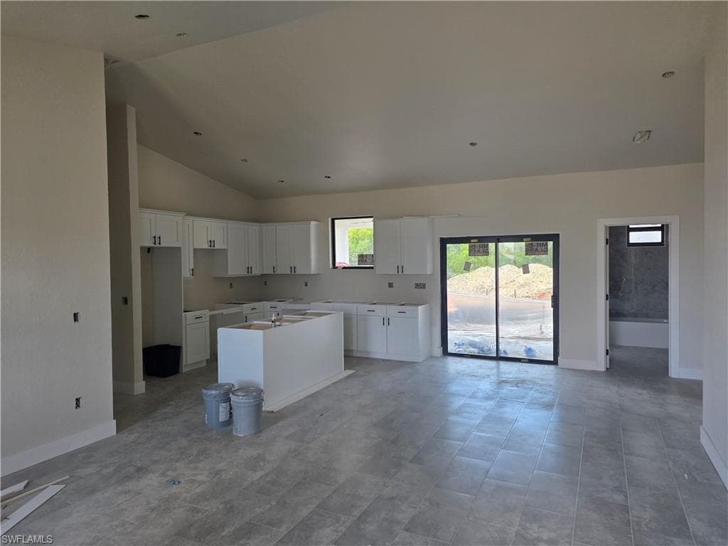 2834 28th Ave, Cape Coral, photo 2