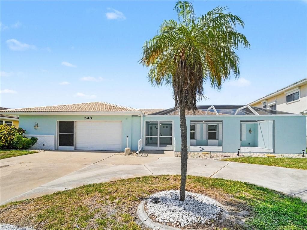 548 Belvedere Ct, Punta Gorda, photo 3