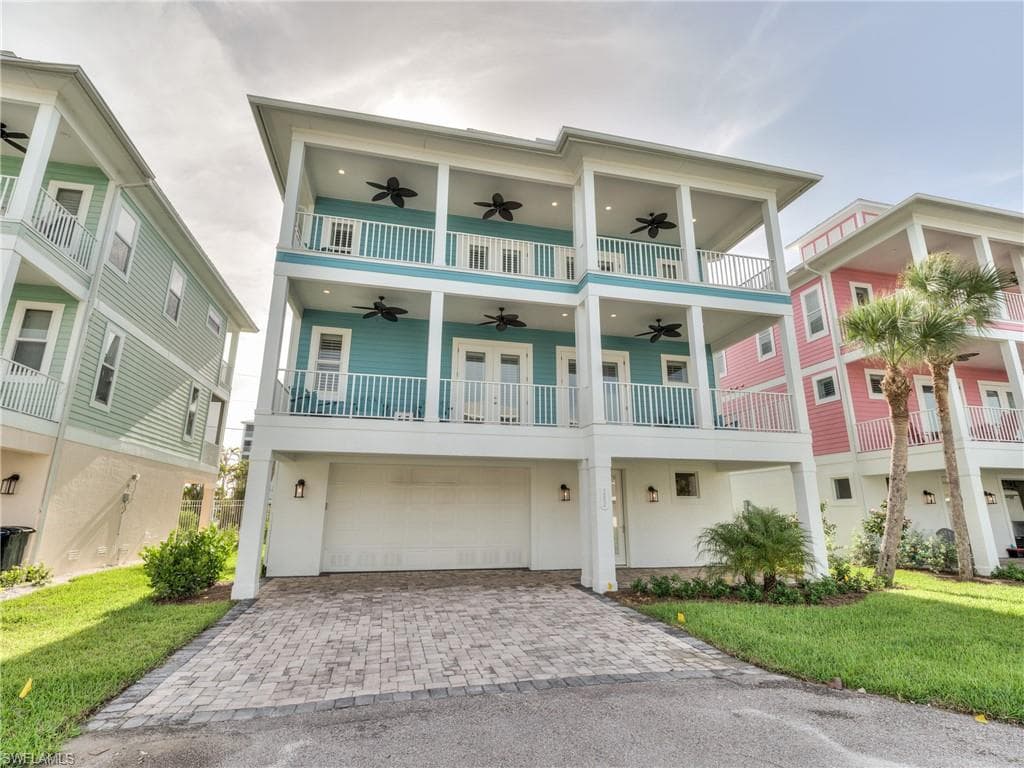 282 Delmar Ave, Fort Myers Beach, photo 2