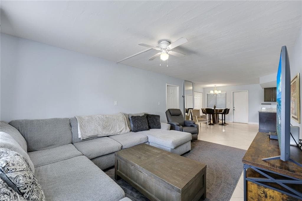 1400 Green Valley Cir #1002, Naples, photo 2