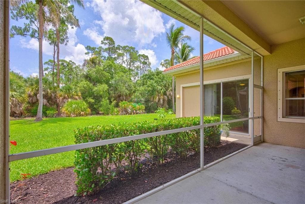 13716 Magnolia Lake Ct, Fort Myers, photo 2