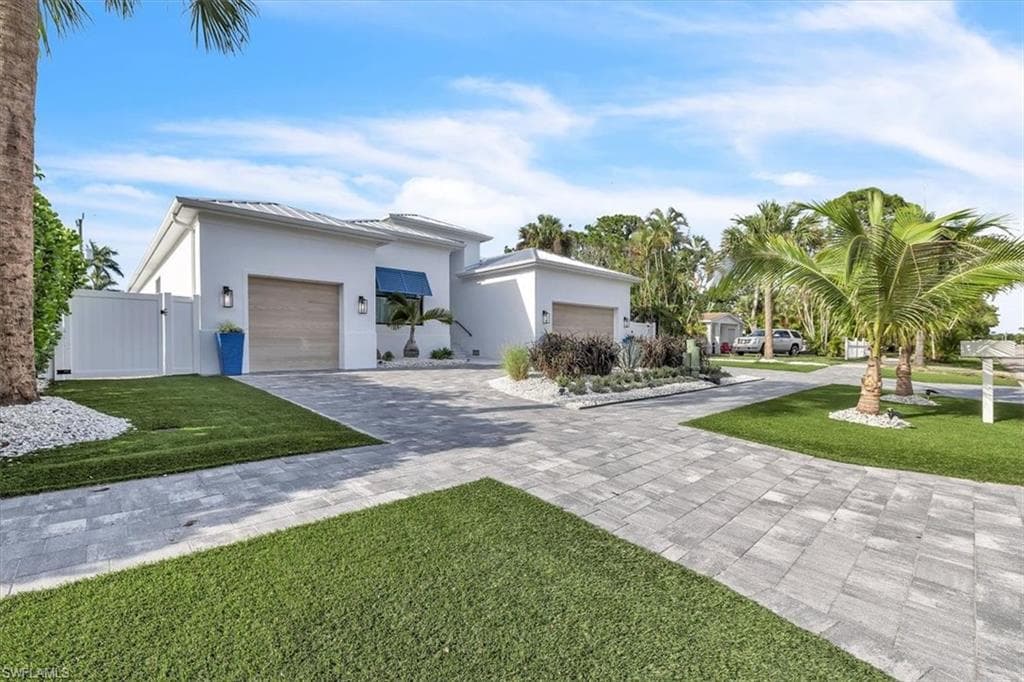 1187 22nd Ave, Naples, photo 2