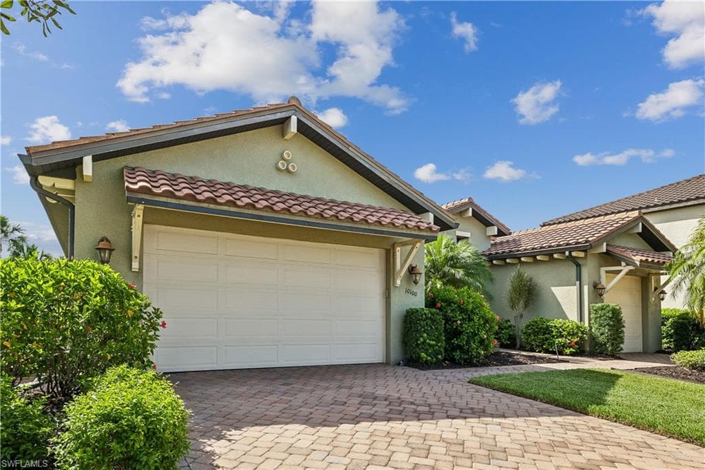 10100 Belcrest Blvd, Fort Myers, photo 3