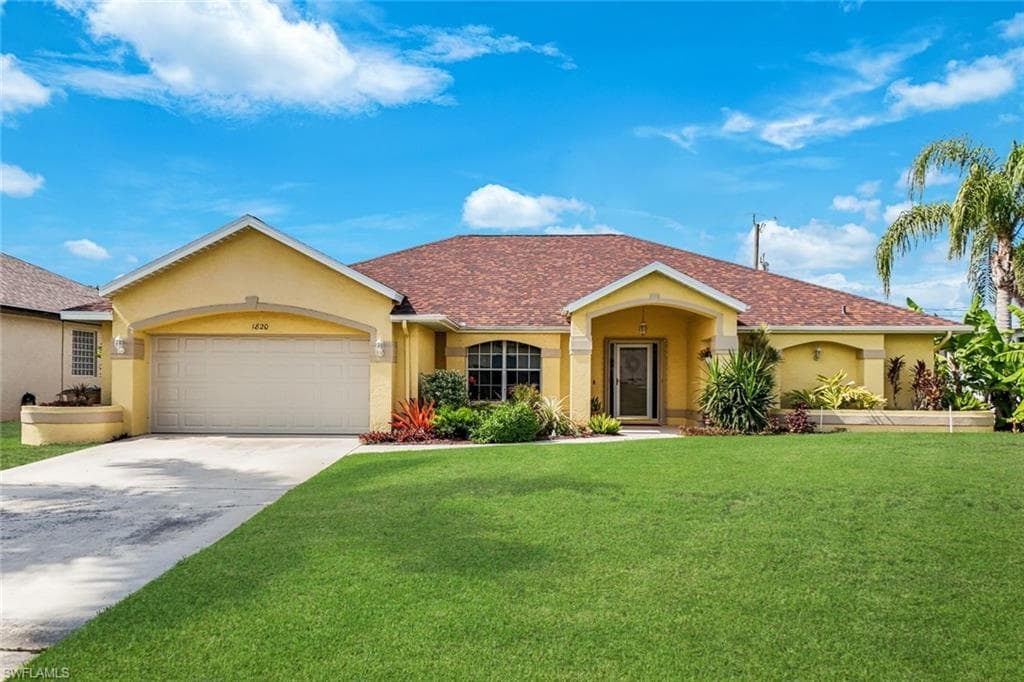 1820 51st St, Cape Coral