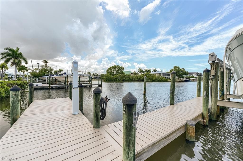 12205 Siesta Dr, Fort Myers Beach, photo 2