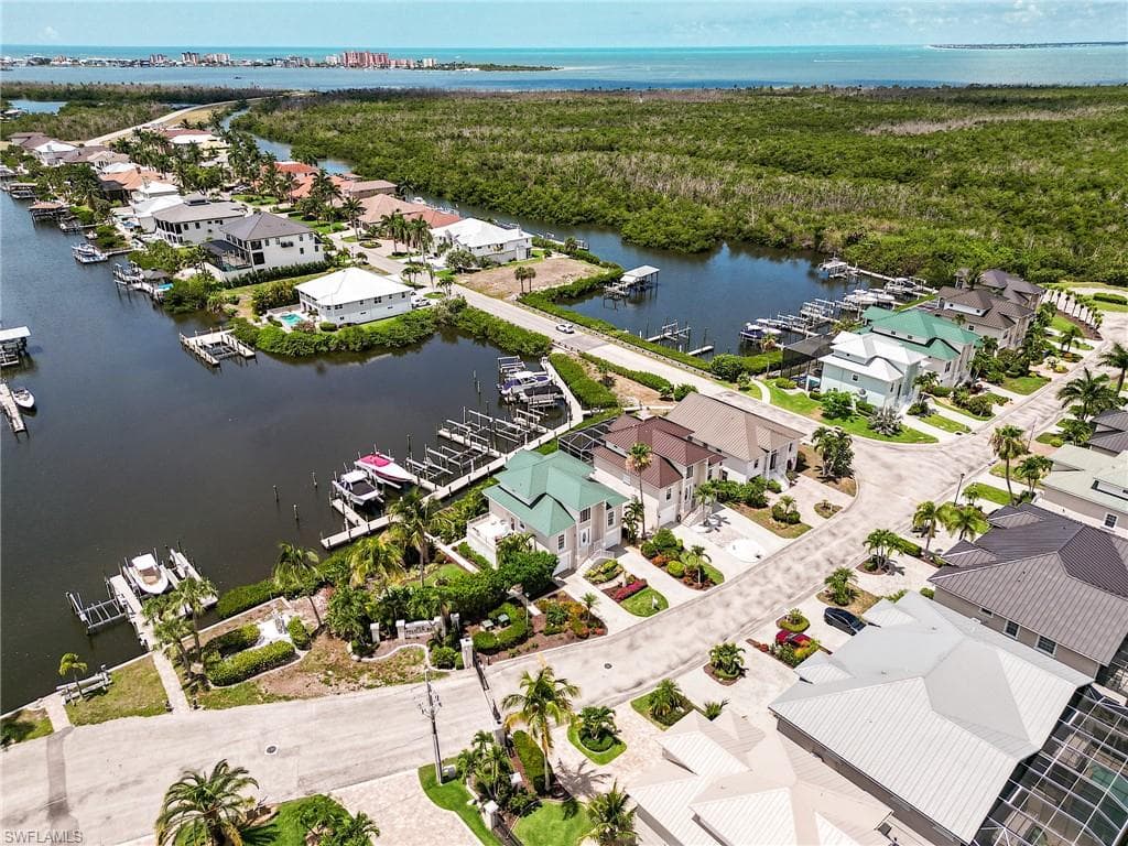 12205 Siesta Dr, Fort Myers Beach, photo 3