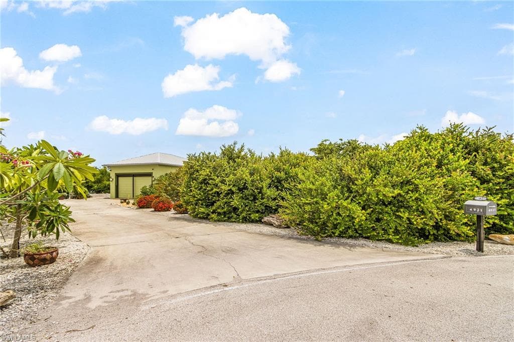 4931 Island Acres Ct, St. James City, photo 3