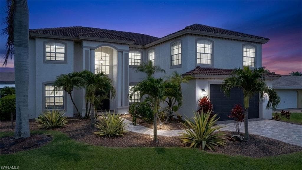 2021 17th Pl, Cape Coral, photo 2