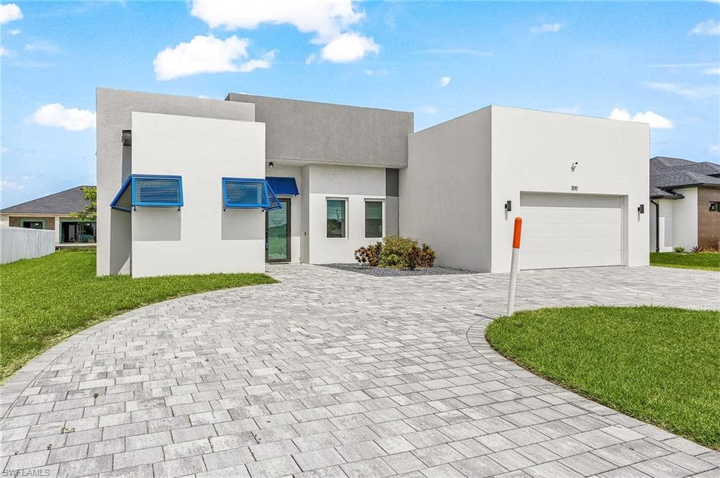 300 Chiquita Blvd, Cape Coral, photo 3