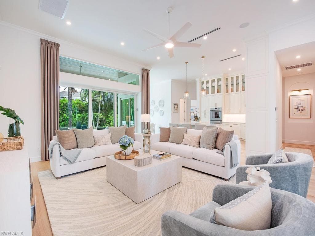 2363 Crayton Rd, Naples, photo 2