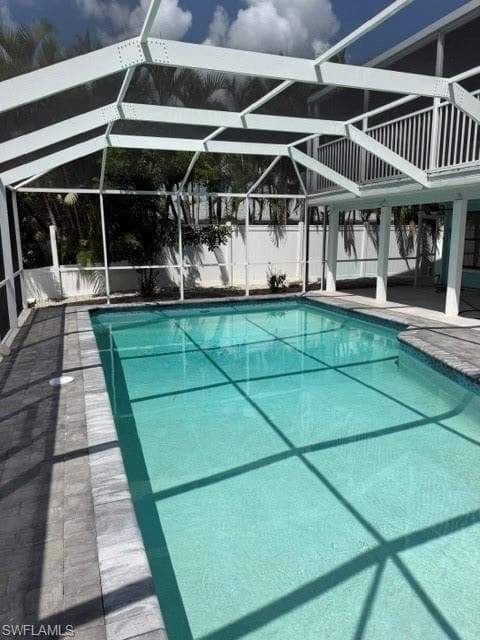 215 Albatross St, Fort Myers Beach, photo 3