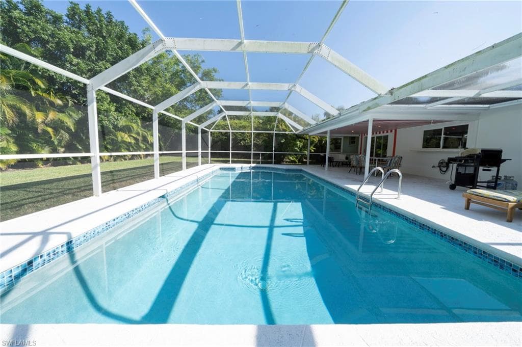 59 Wickliffe Dr, Naples, photo 3