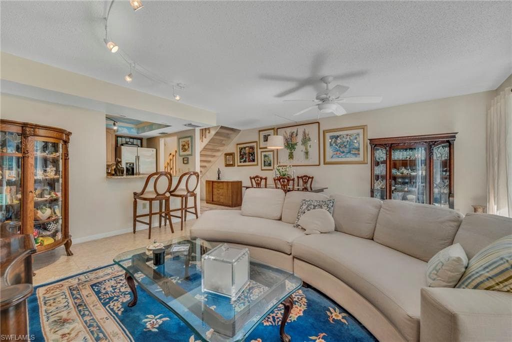 870 Meadowland Dr #f, Naples, photo 3