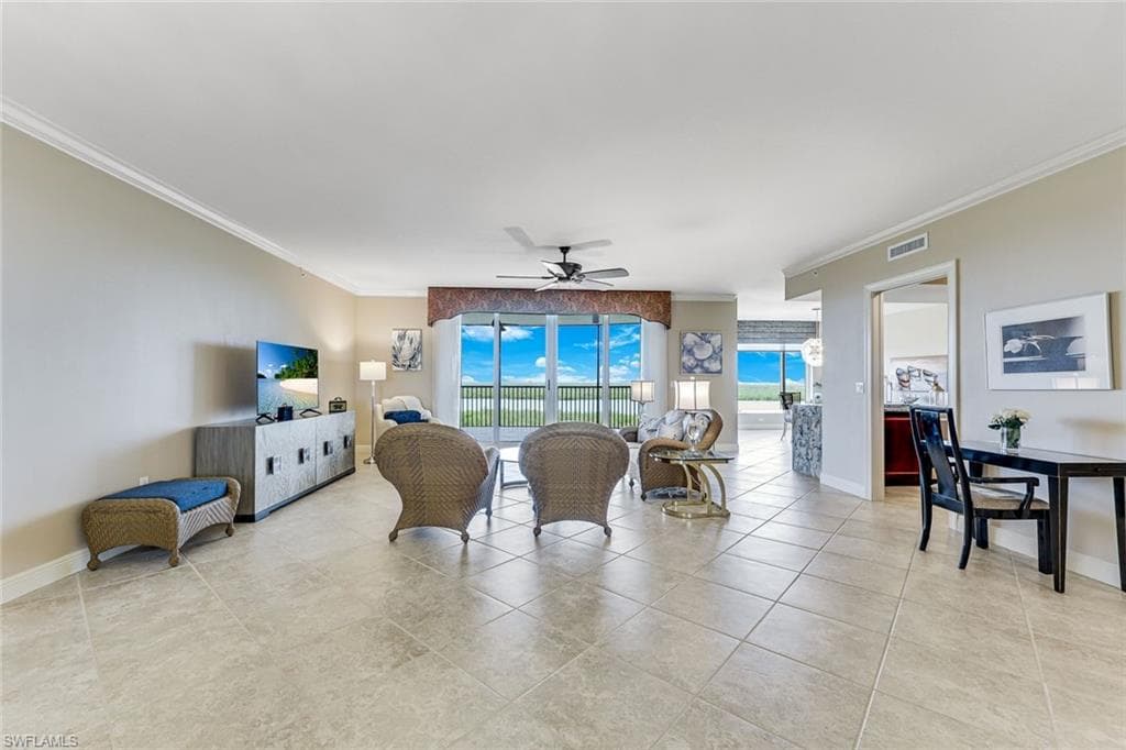 1050 Borghese Ln #605, Naples, photo 2