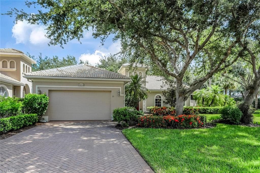 3155 Santorini Ct, Naples