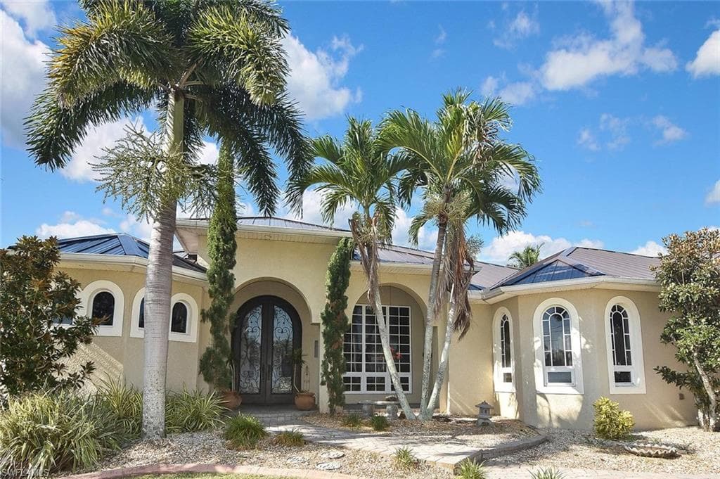 2808 33rd Ter, Cape Coral, photo 2