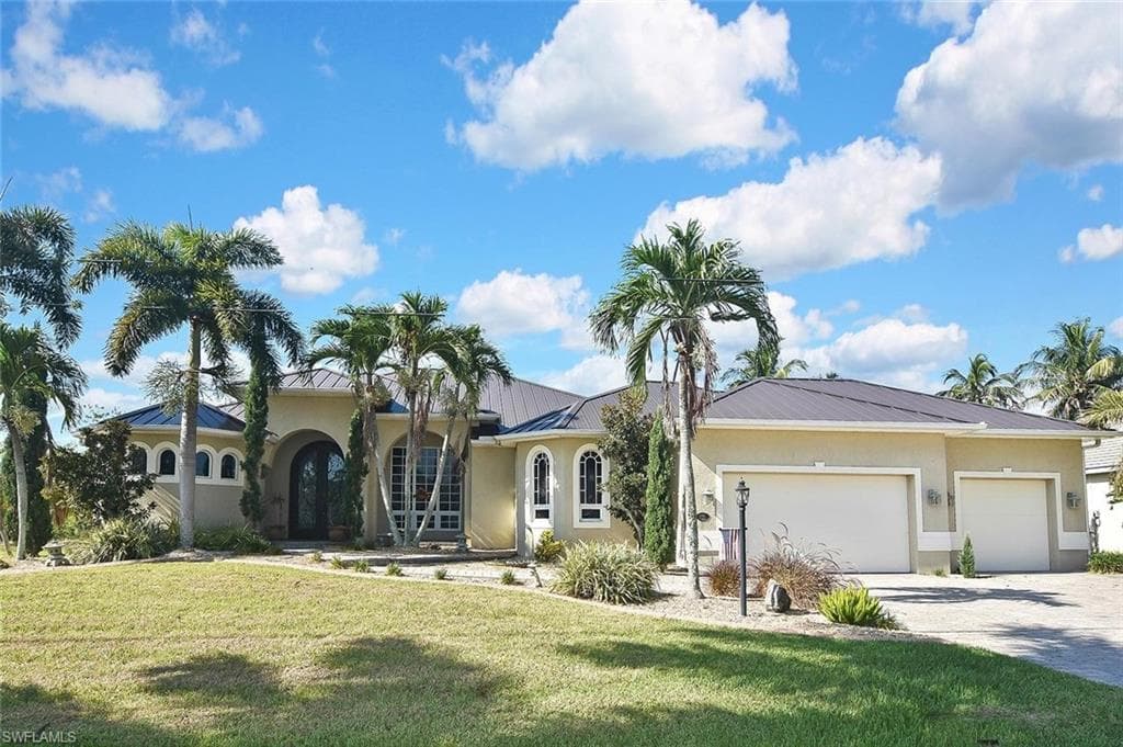 2808 33rd Ter, Cape Coral