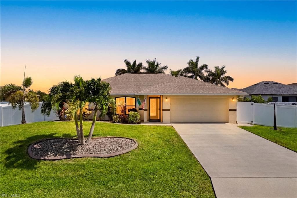 1732 36th Ter, Cape Coral, photo 2