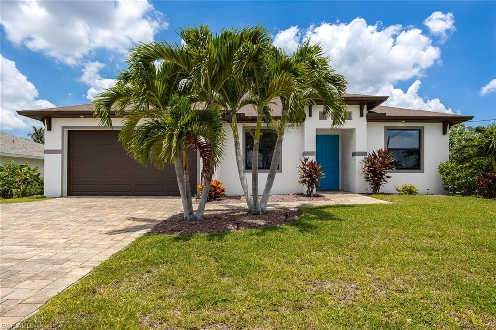 207 Gleason Pkwy, Cape Coral, photo 2