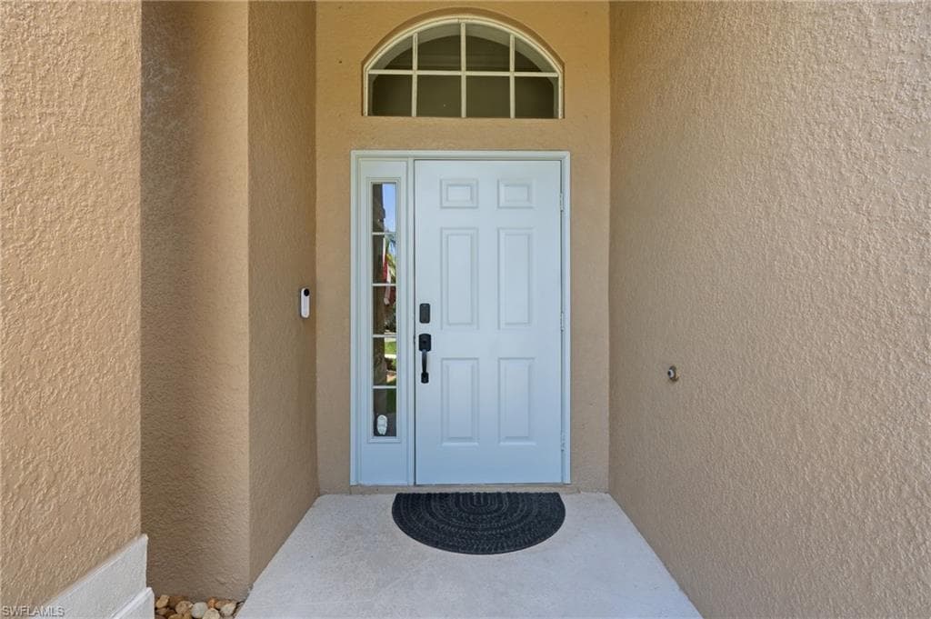 15081 Balmoral Loop, Fort Myers, photo 2
