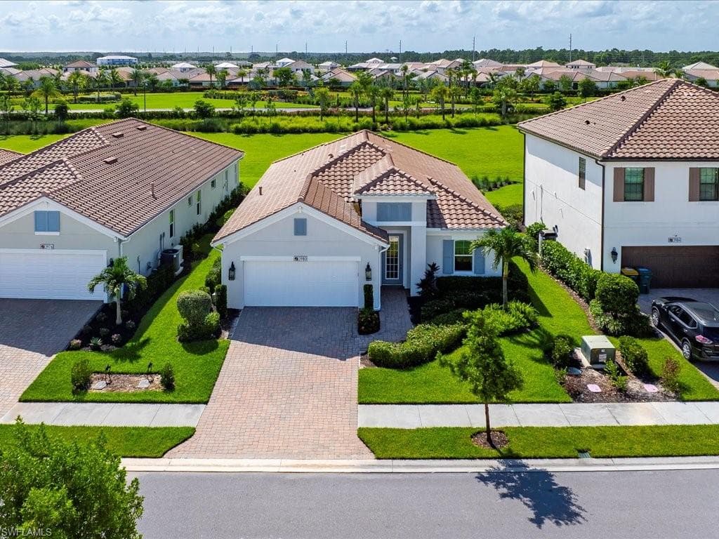 3980 Pegasus Way, Naples, photo 2
