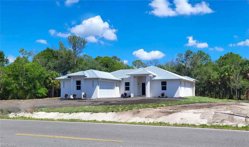 133 Hunting Club Ave, Clewiston, photo 2
