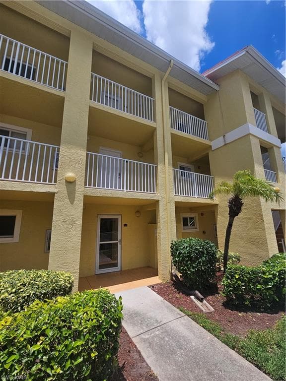 8284 Key Royal Cir #1312, Naples, photo 3