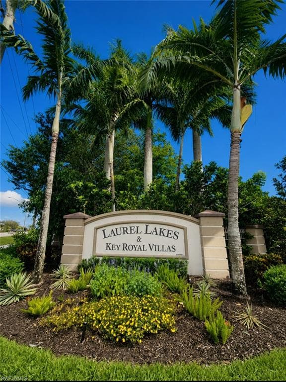 8284 Key Royal Cir #1312, Naples