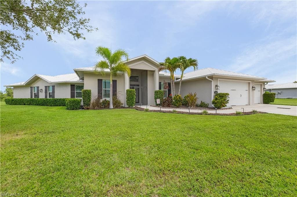 13961 Binghampton Dr, Fort Myers, photo 2