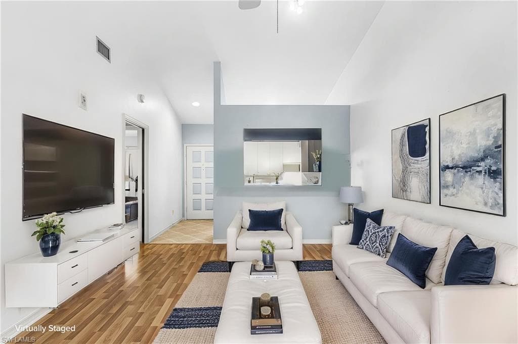 5857 Rattlesnake Hamm Rd #204, Naples