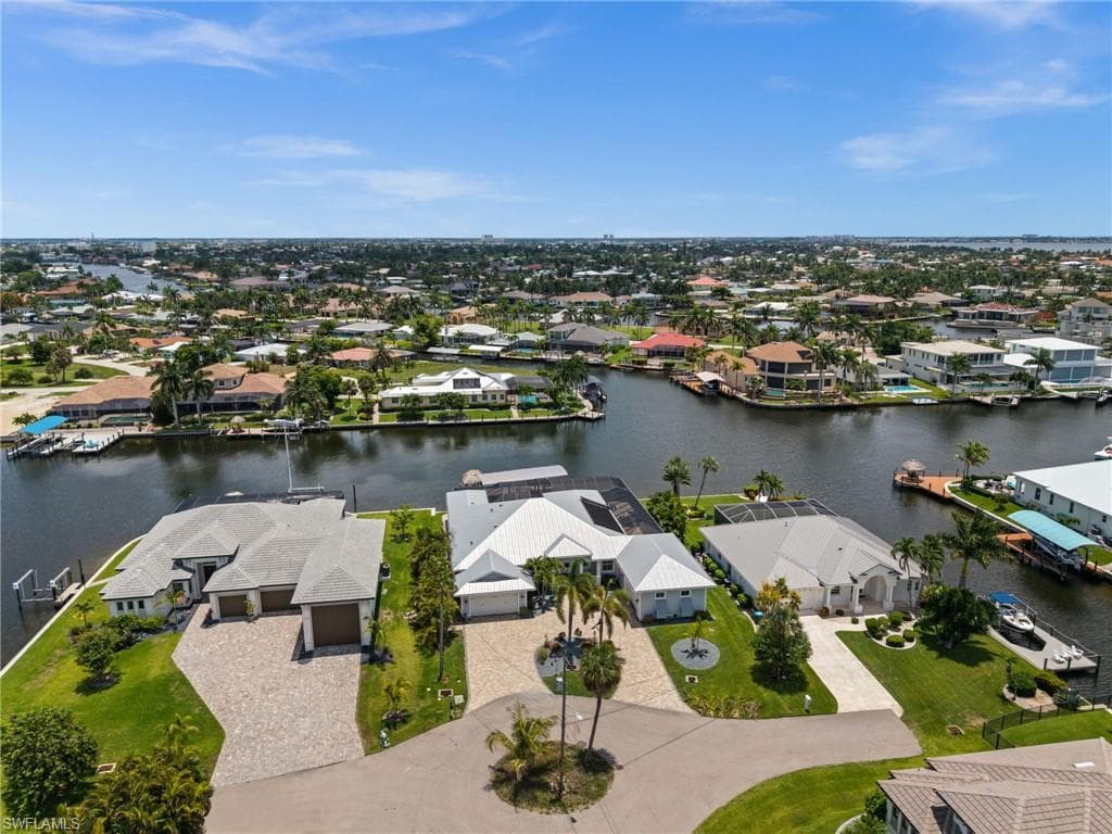 105 52nd St, Cape Coral, photo 2