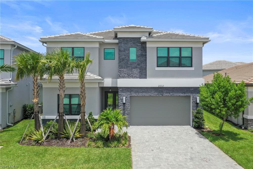 20521 Fair Oak Ln, Estero