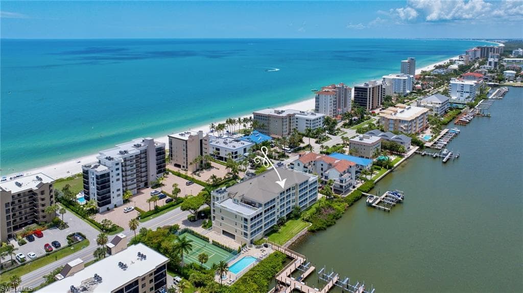 9380 Gulf Shore Dr #402, Naples