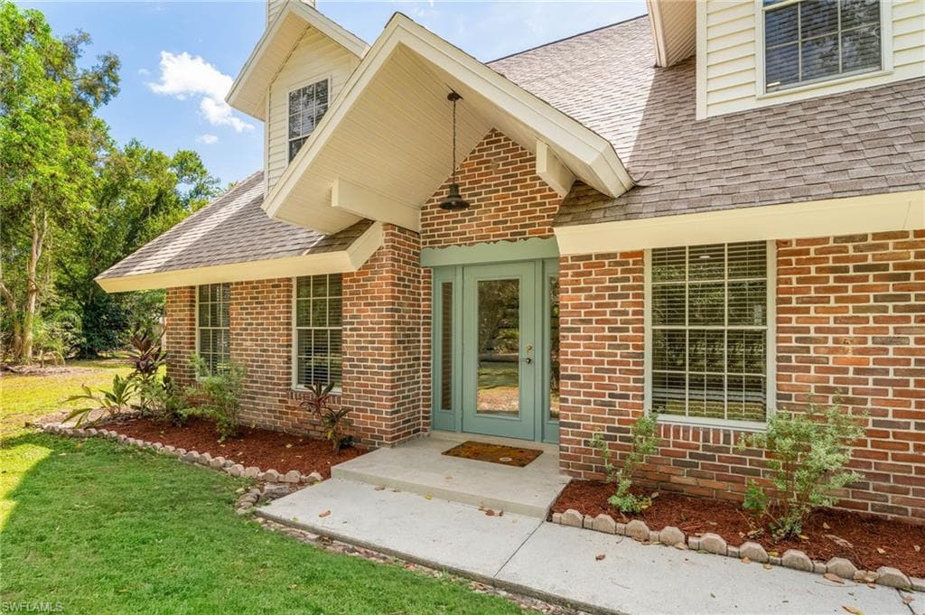 15180 Briar Ridge Cir, Fort Myers