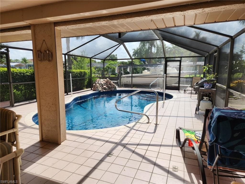 250 Alameda Ave, Fort Myers, photo 3