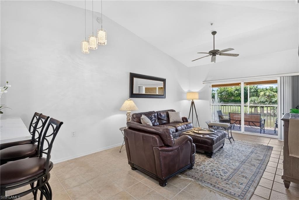 2815 Cypress Trace Cir #204, Naples, photo 2