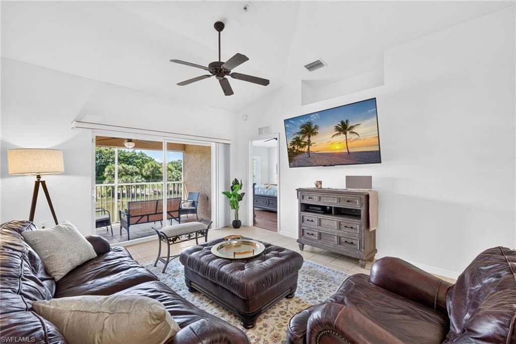 2815 Cypress Trace Cir #204, Naples