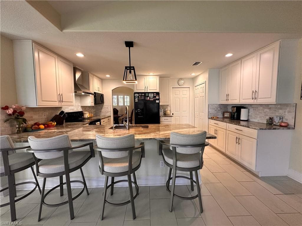 2916 Van Buren Pkwy, Cape Coral, photo 3