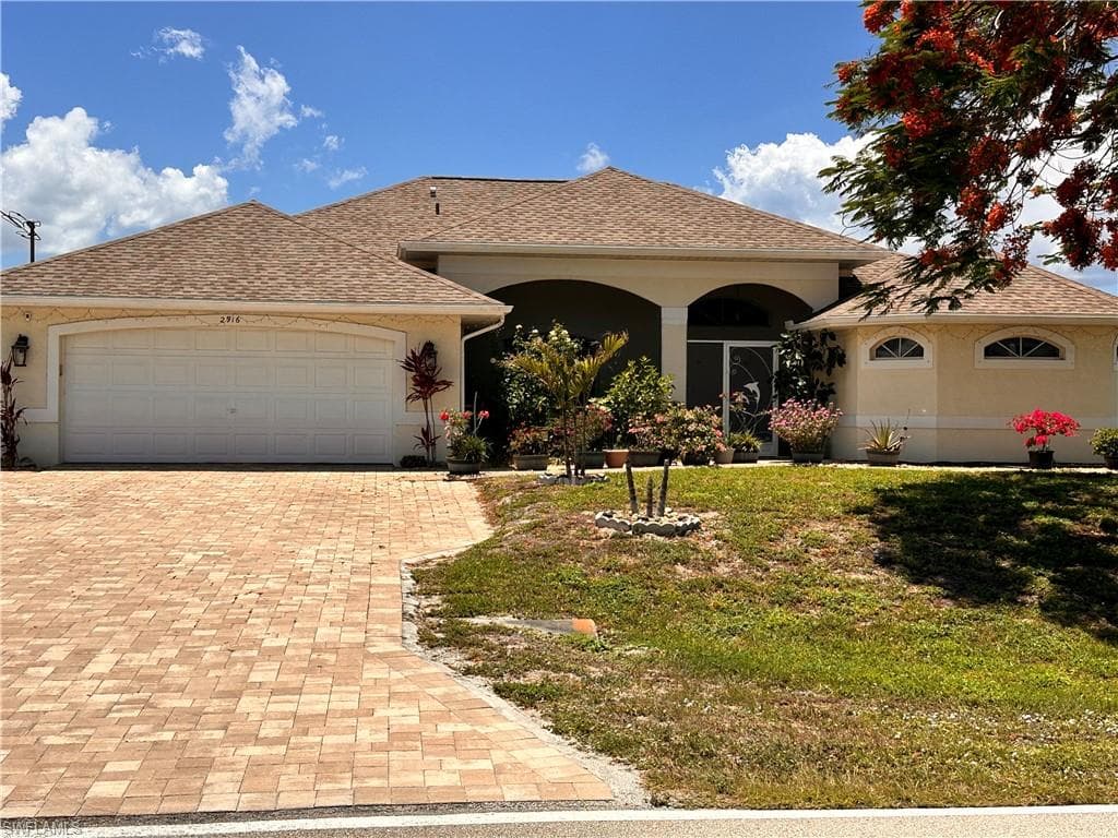 2916 Van Buren Pkwy, Cape Coral