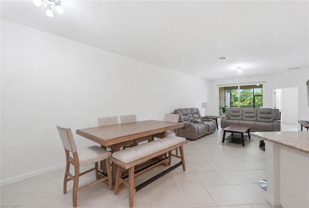 1648 Alameda Dr, Naples, photo 3