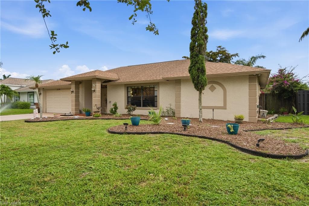 2378 River Reach Dr, Naples, photo 2